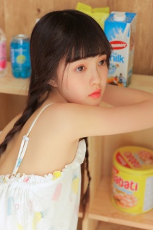 小泽菜穗